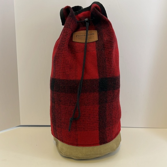Vintage Pendleton 100% Wool Red & Black Tartan Plaid Flannel + Suede Sling Bag main image 10
